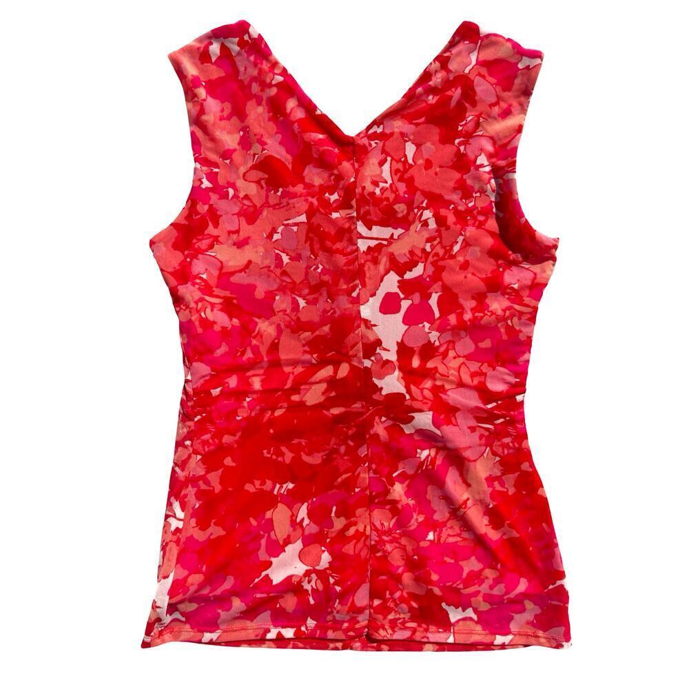 Tahari Red Floral Abstract Print Twist Front Sleeveless Top - Size XS - Picture 3 of 9